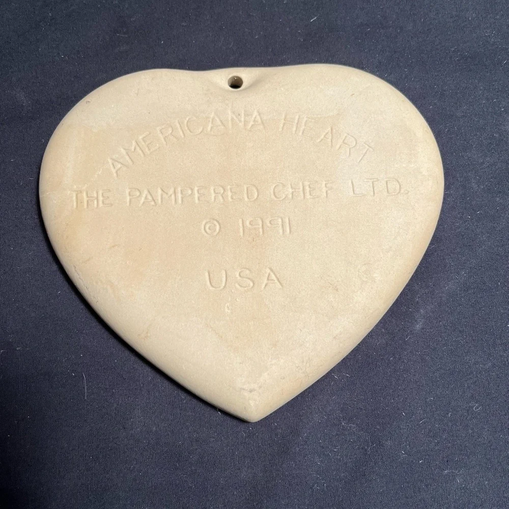 Cookie Mold - 1991 Americana Heart - Picture 2 of 2